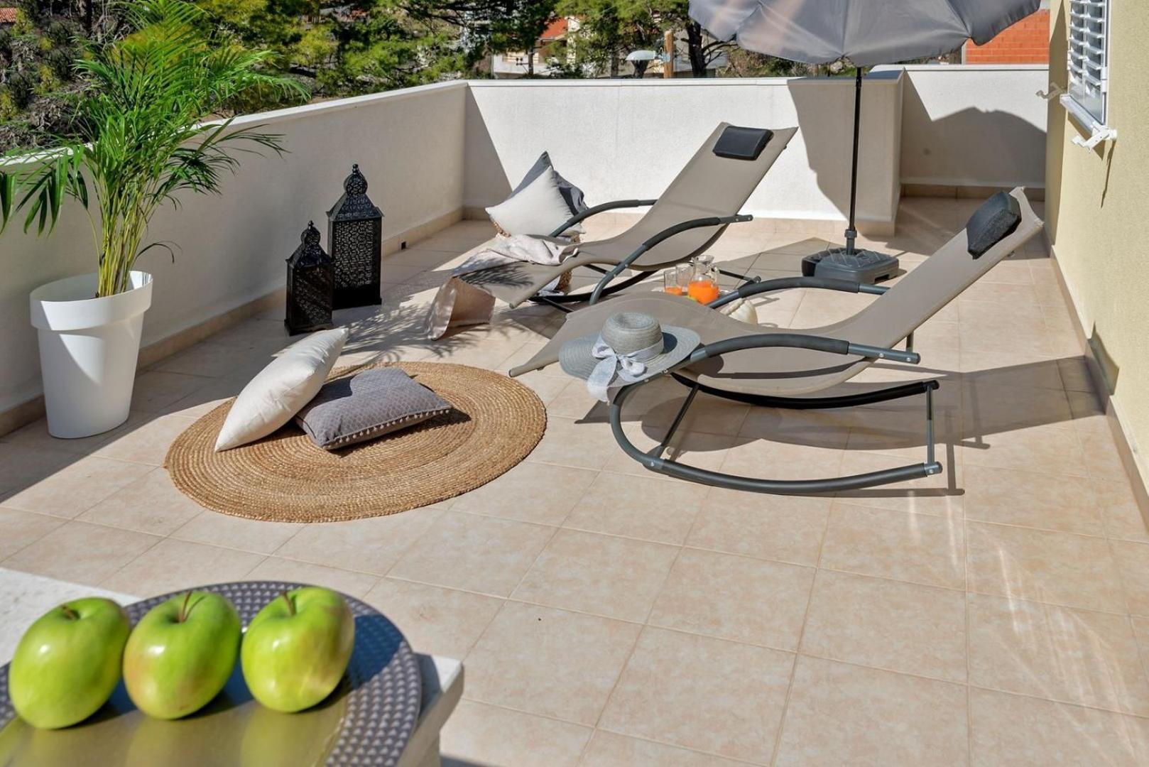 Luxury Villa Lelu With Heated Saltwater Pool, Parking, High Speed Internet, Bbq, Žrnovnica Exteriör bild